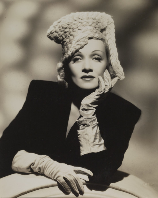 Exposition <br>Obsession Marlene