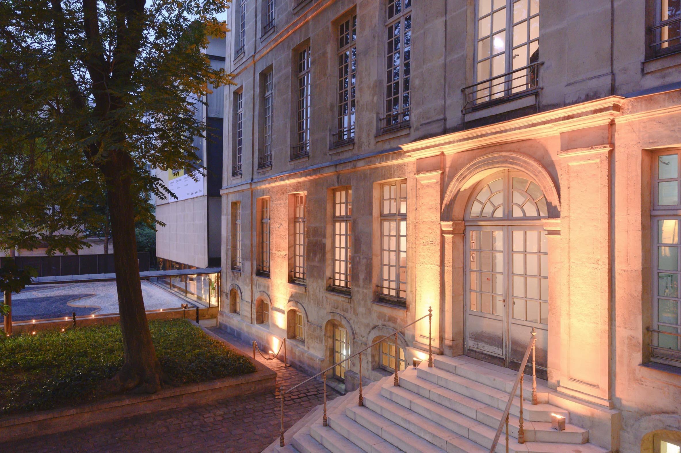 Privatisation des espaces de la MEP