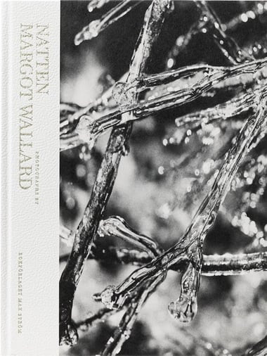 Wallard – Natten ; signé par la photographe